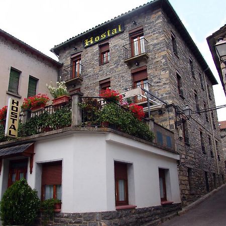 Hostal Pirineos Sarvisé Exterior foto